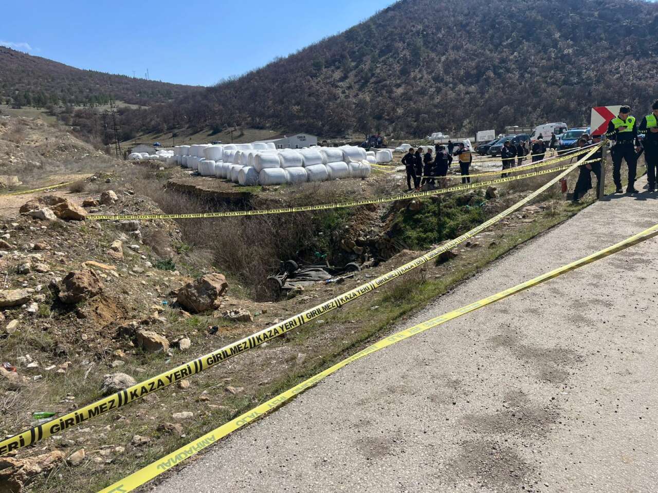 Direksiyon hakimiyeti kayboldu, hayatlar söndü 3